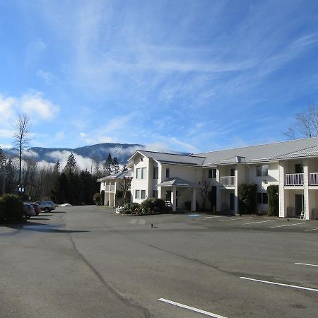 Lake Cowichan Lodge Dış mekan fotoğraf